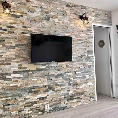 Grand Studio Cabine 30 M² Centre Ville, Refait A Neuf Pour Vous ! Climatise La Grande-Motte Buitenkant foto